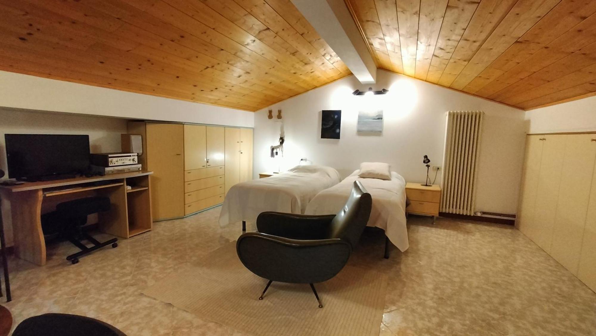 Casa Il Volo Apartment Сан Дзено ди Монтаня Екстериор снимка
